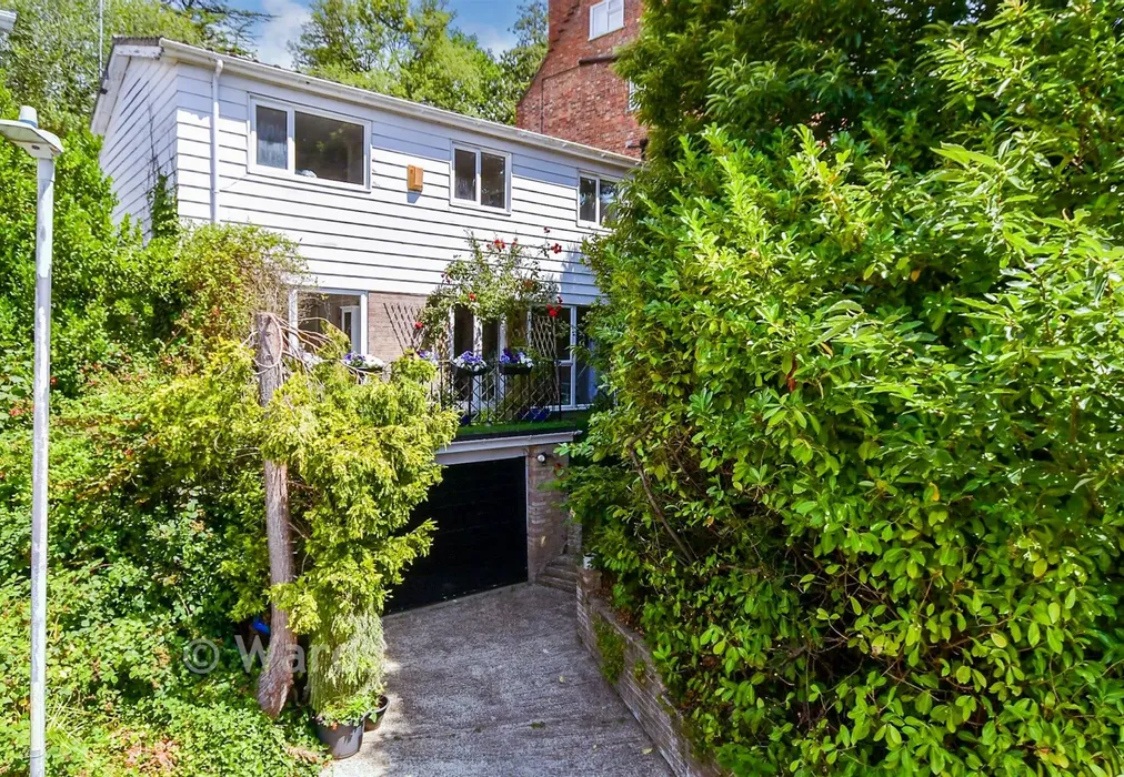 External (Web) - Redleaf Close, Tunbridge Wells, Kent - Wards of Kent