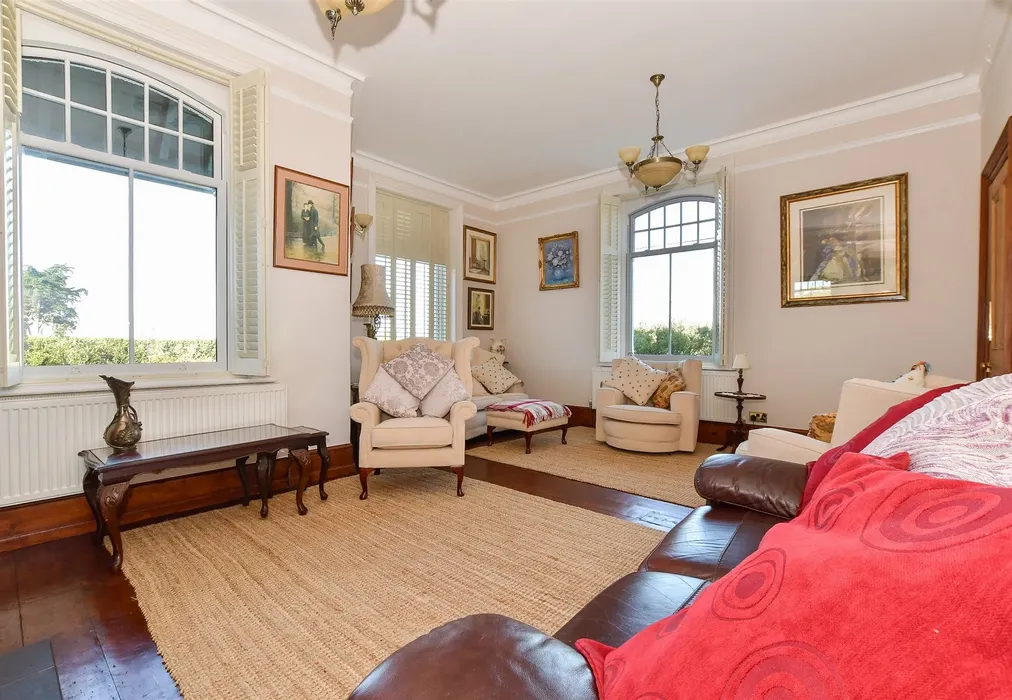 Sitting Room - Monks Lane, Freshwater, Isle of Wight - Wards of Kent