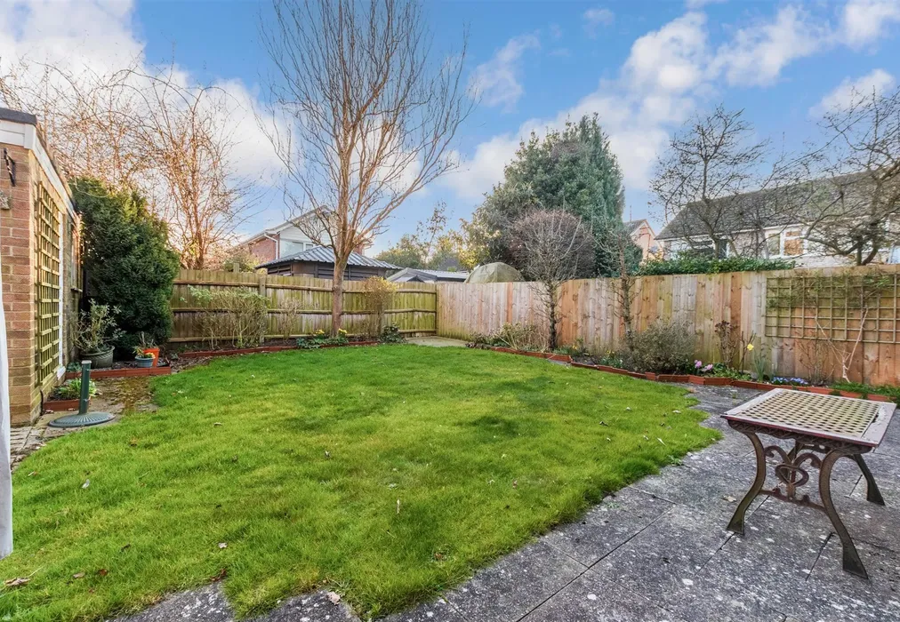 Rear Garden - Fairlight Cross, Longfield, Kent - Wards of Kent