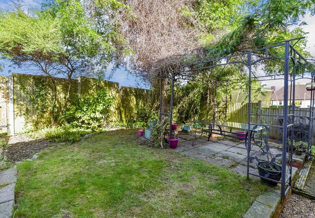 Rear Garden - Captains Close, Sutton Valence, Kent - Wards of Kent