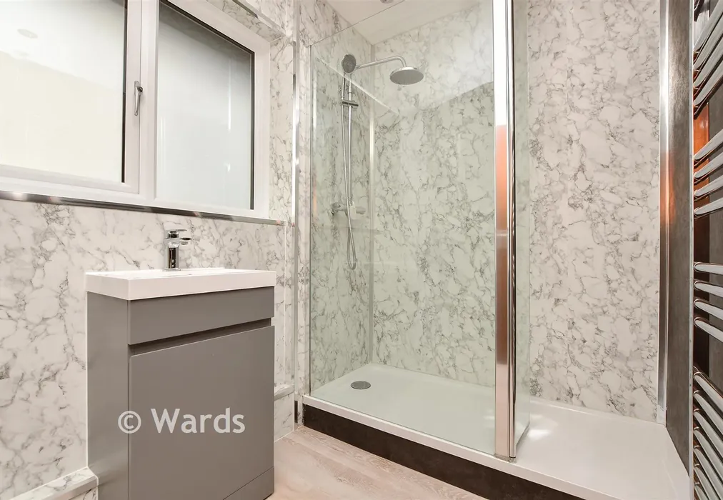 Shower Room - Daryngton Avenue, Birchington, Kent - Wards of Kent