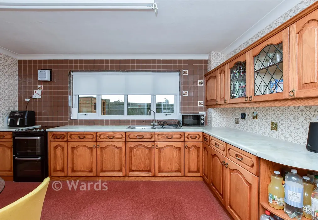 Kitchen - Daryngton Avenue, Birchington, Kent - Wards of Kent