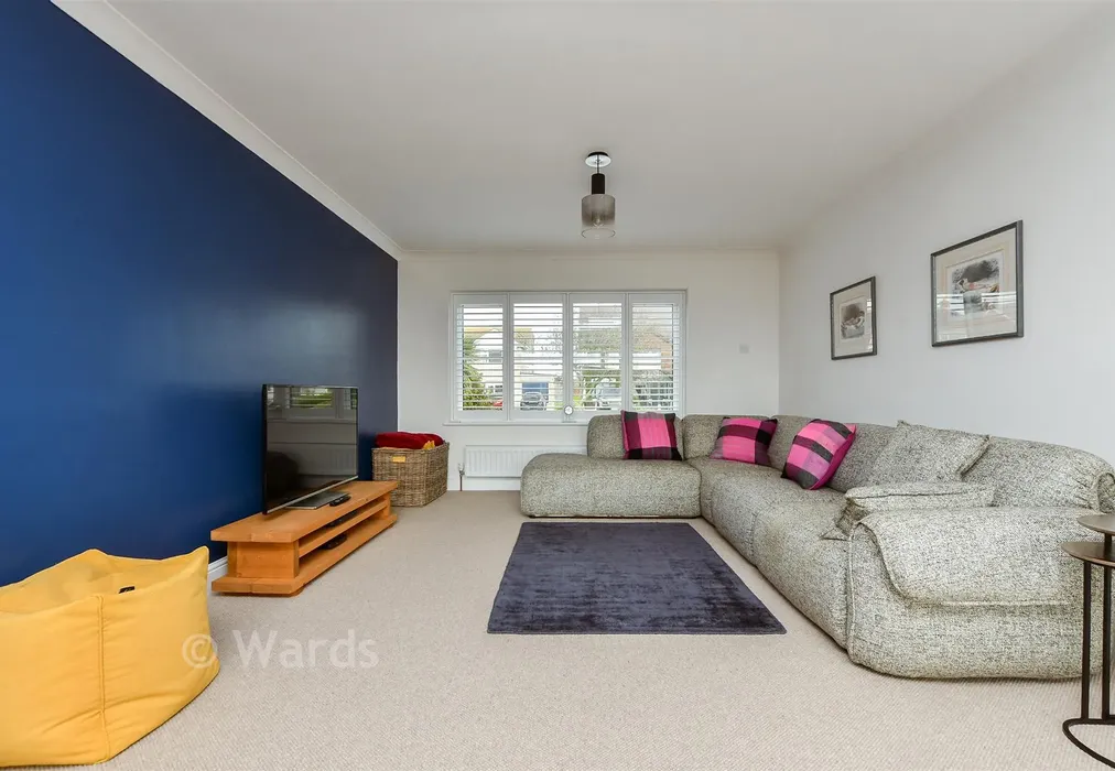 Lounge/Diner - Daryngton Avenue, Birchington, Kent - Wards of Kent