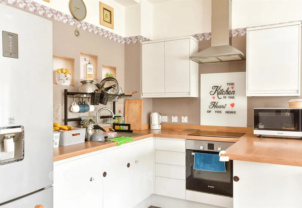 Kitchen /Living Room - South Coast Road, Peacehaven, East Sussex - Wards of Kent