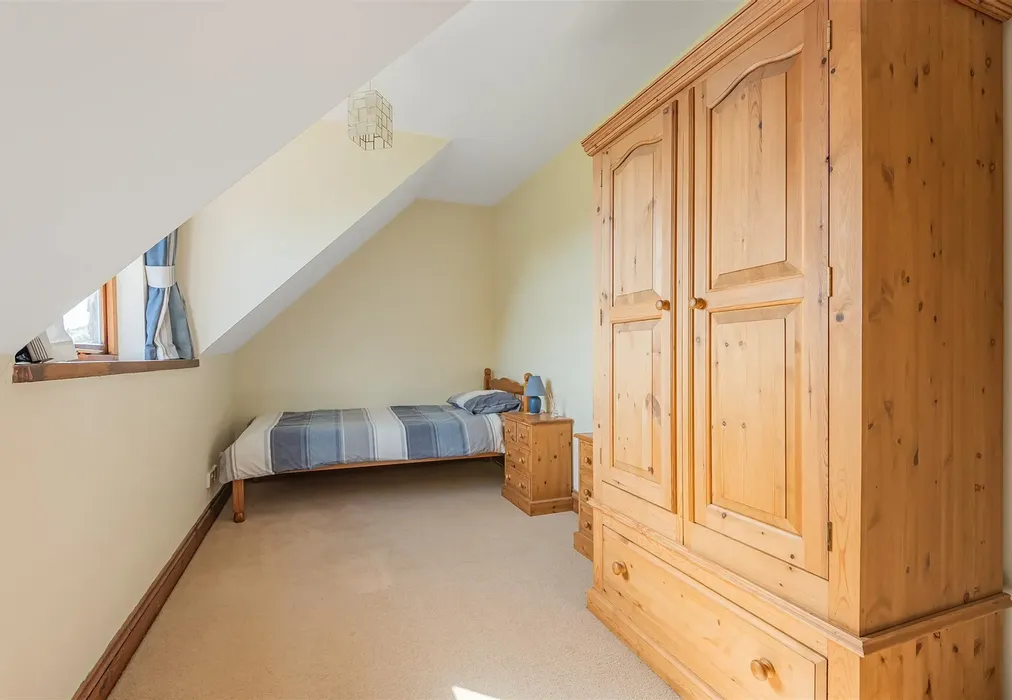 Bedroom 3 - Parrock Lane, Colemans Hatch, East Sussex - Wards of Kent