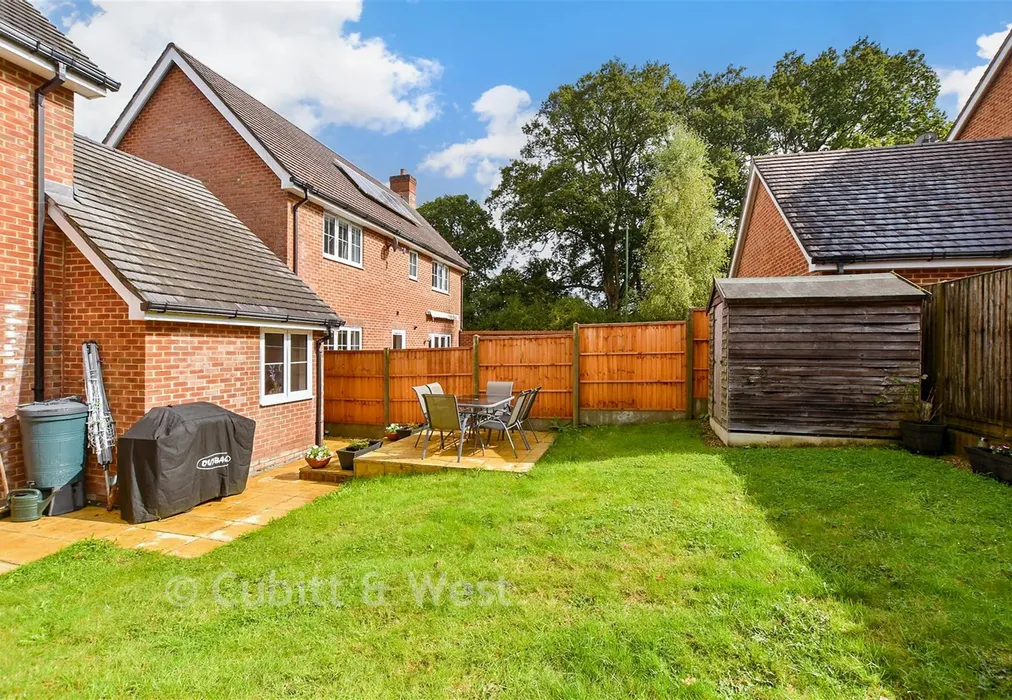Rear Elevation - Field End, Billingshurst, West Sussex - Wards of Kent
