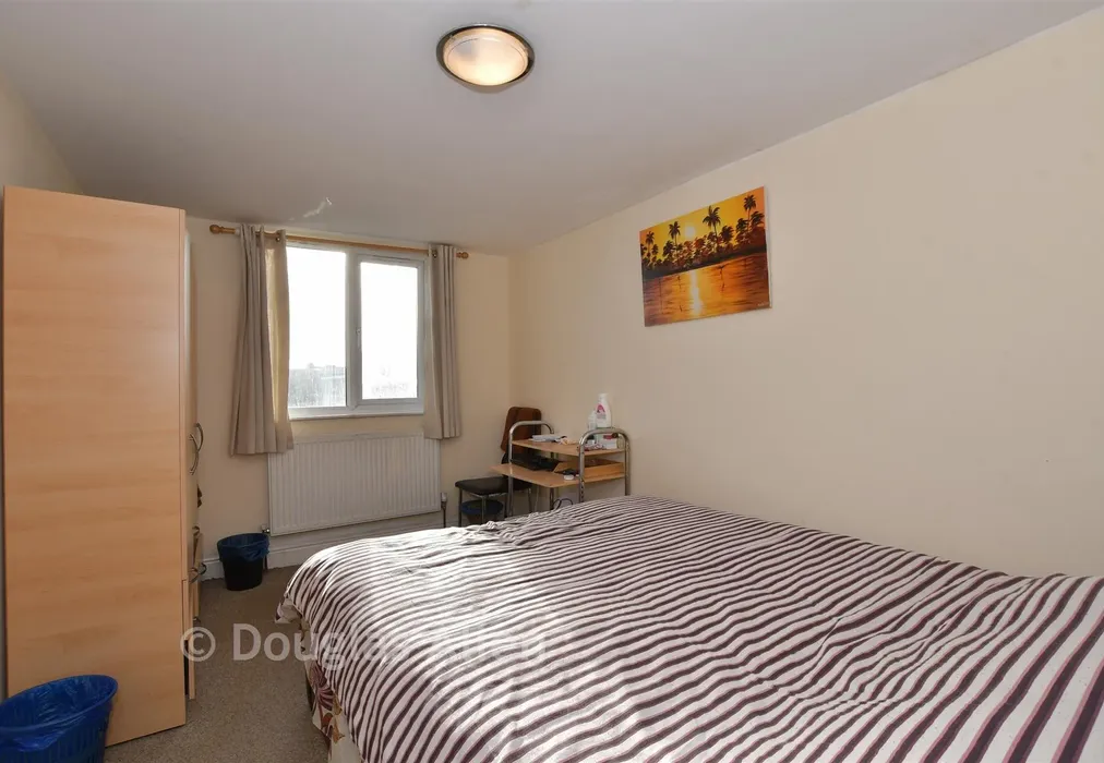 Bedroom 5 - Calderon Road, Leytonstone - Wards of Kent