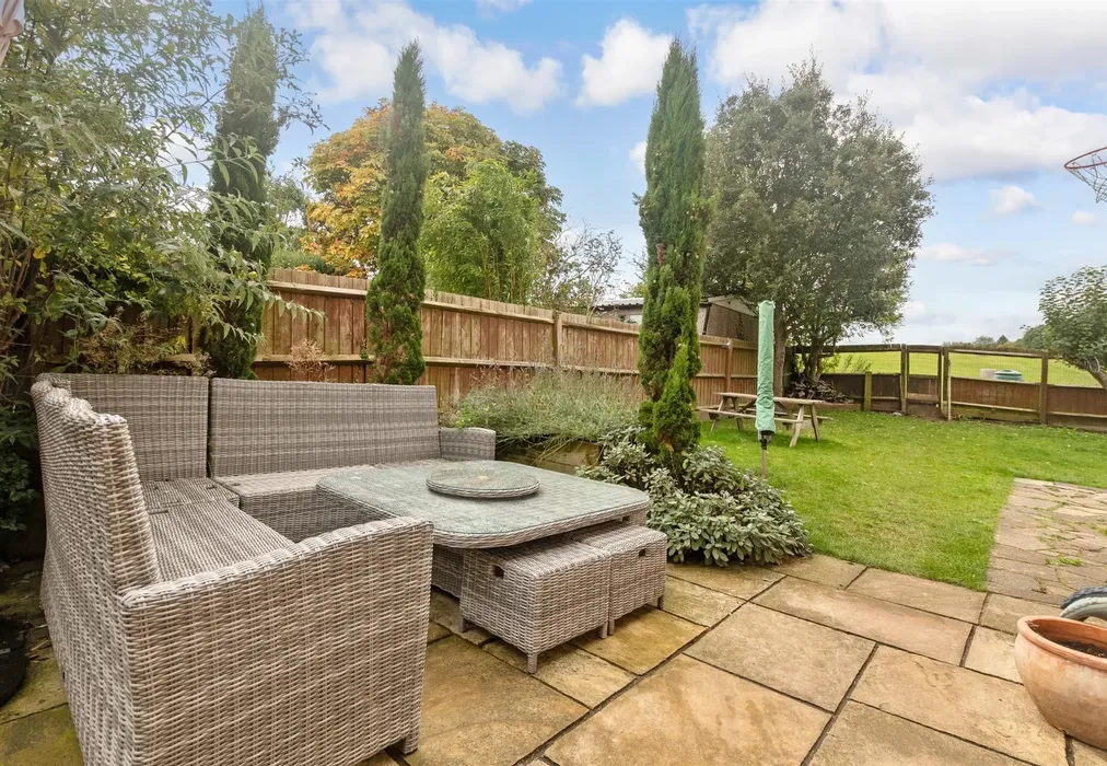 Patio / Decking - Tilmans Mead, Farningham, Kent - Wards of Kent