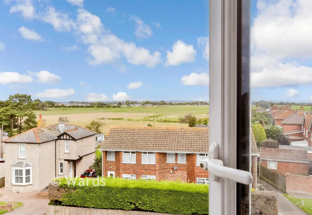 Views To Side - Mountfield Road, New Romney, Kent - Wards of Kent