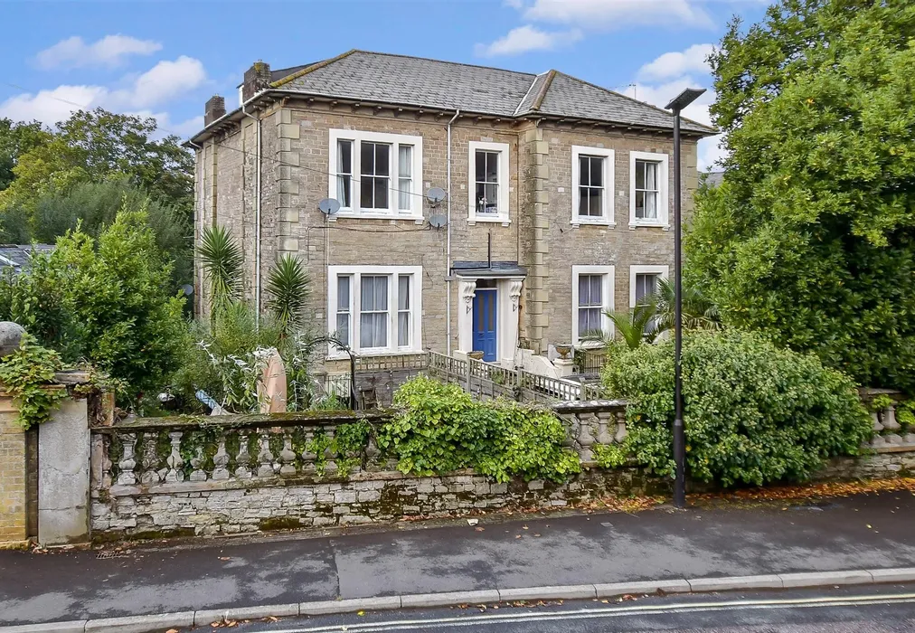 External (Web) - East Hill Road, Ryde, Isle of Wight - Wards of Kent