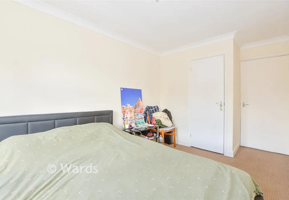 Bedroom - May Street, Snodland, Kent - Wards of Kent