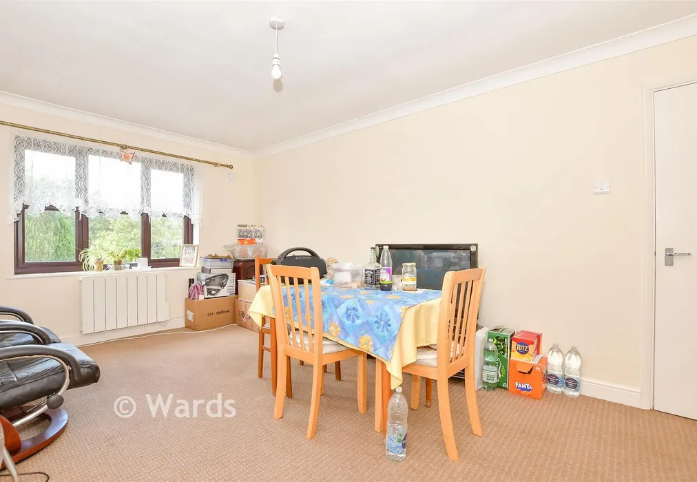 Lounge/Diner - May Street, Snodland, Kent - Wards of Kent