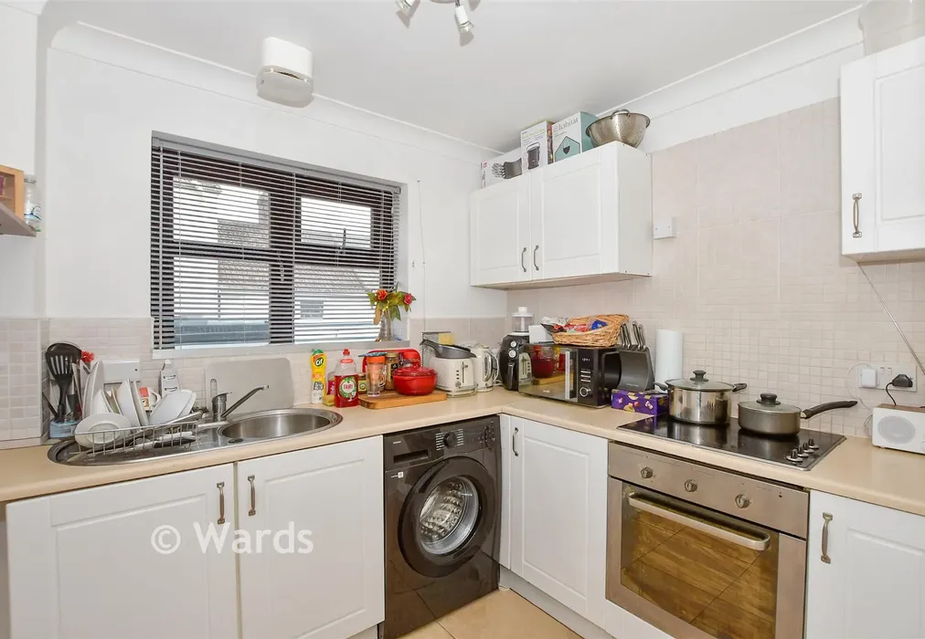 Kitchen - May Street, Snodland, Kent - Wards of Kent