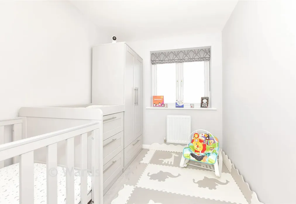 Bedroom 3 - Oaken Wood Drive, Maidstone, Kent - Wards of Kent