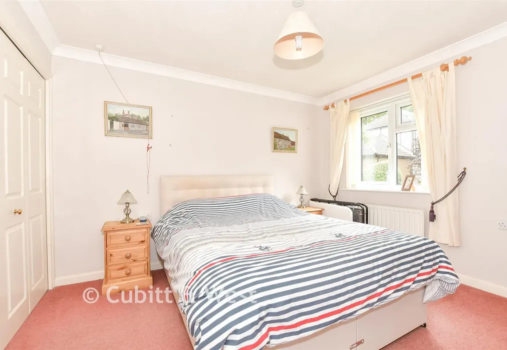 Bedroom 2 - Elm Way, Heathfield, East Sussex - Wards of Kent