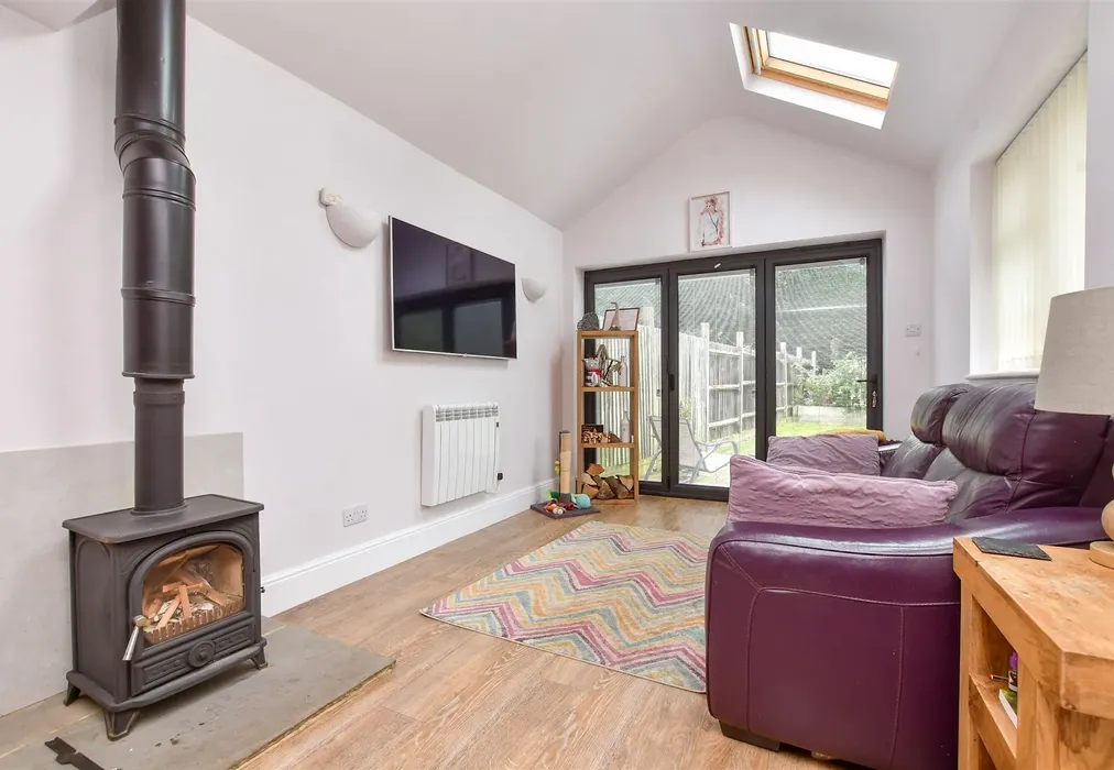 Kitchen / Diner / Family Room - Woodside Road, Beare Green, Dorking, Surrey - Wards of Kent