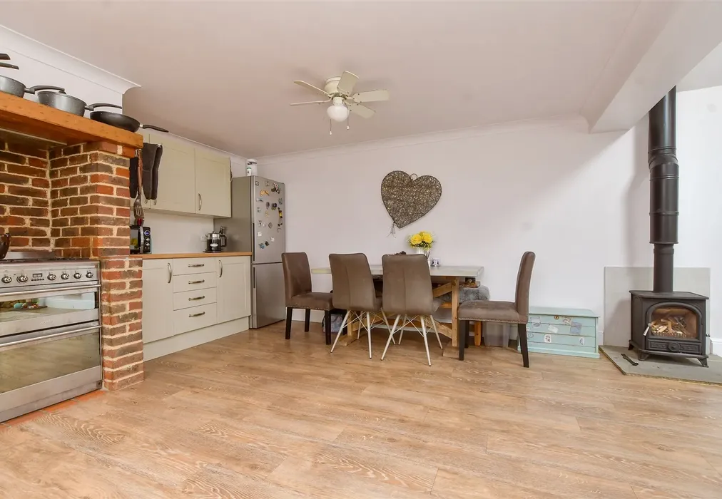 Kitchen / Diner / Family Room - Woodside Road, Beare Green, Dorking, Surrey - Wards of Kent