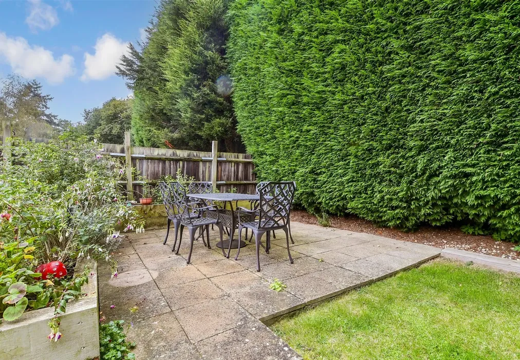 Patio / Decking - Woodside Road, Beare Green, Dorking, Surrey - Wards of Kent