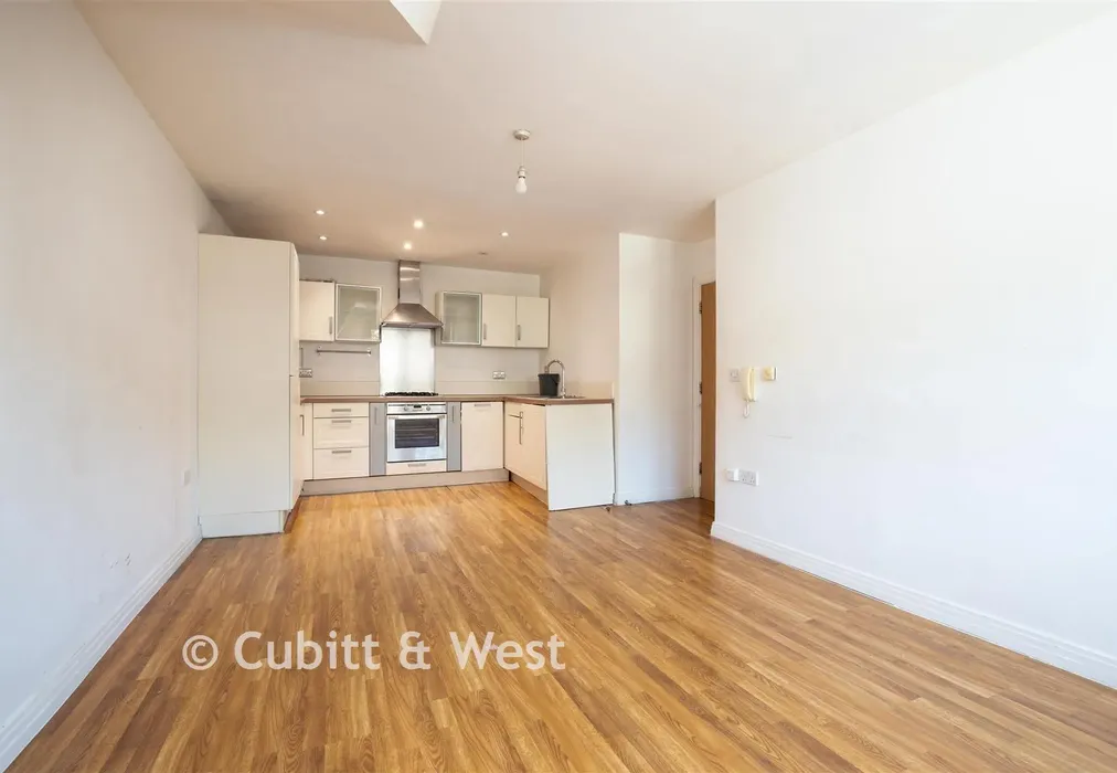 Kitchen Lounge/Diner - Brighton Road, Redhill, Surrey - Wards of Kent