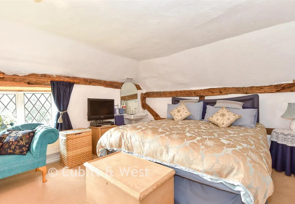 Bedroom 2 - Smugglers Walk, Goring-By-Sea, Worthing, West Sussex - Wards of Kent