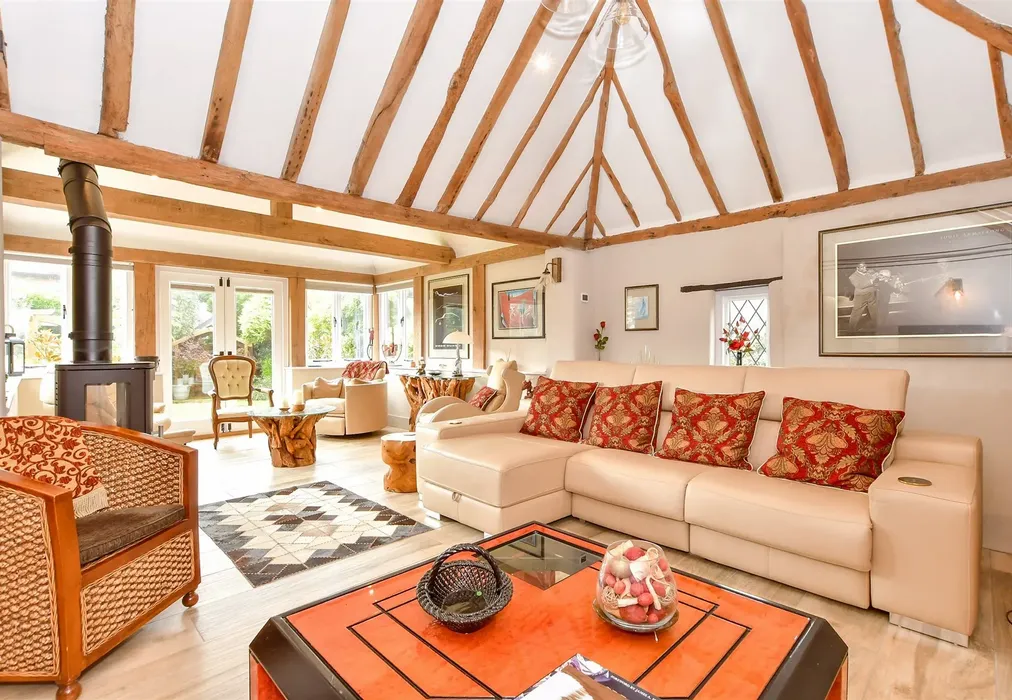 Garden Room - Smugglers Walk, Goring-By-Sea, Worthing, West Sussex - Wards of Kent