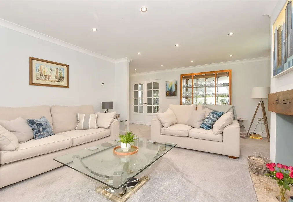 Lounge - Poplar Road, Wittersham, Tenterden, Kent - Wards of Kent