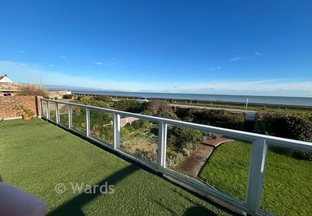 Balony - Coast Road, Littlestone, New Romney, Kent - Wards of Kent