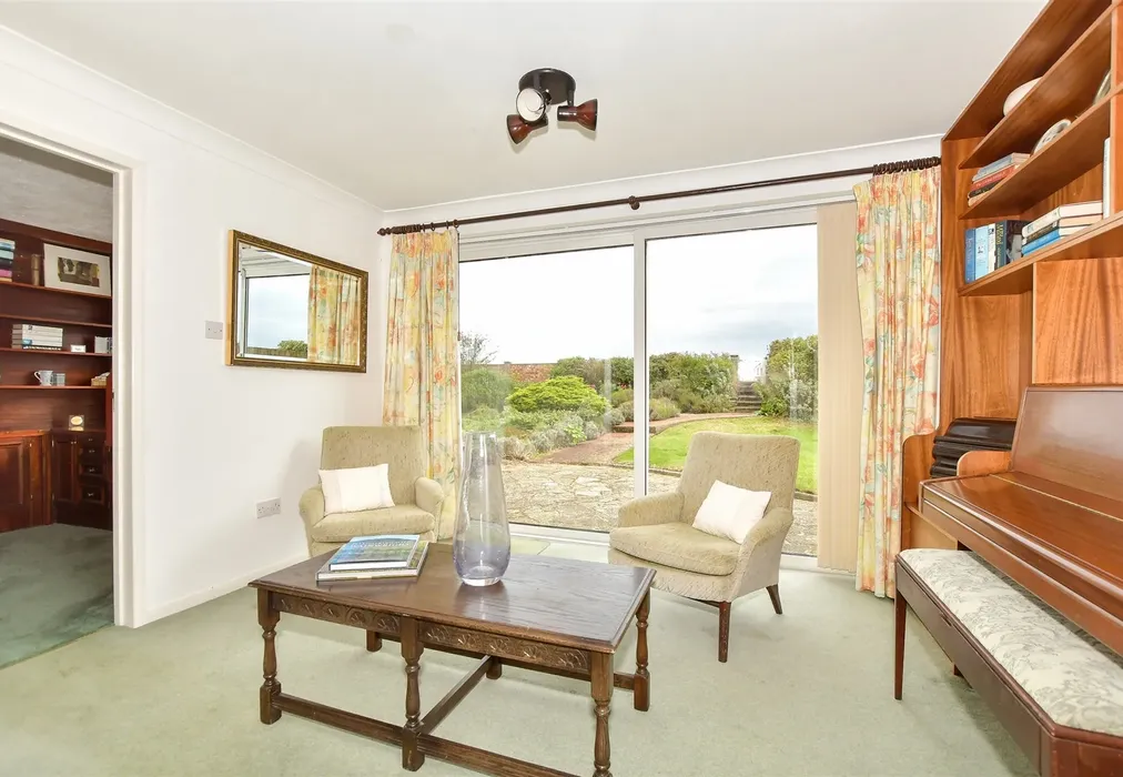 Hallway - Coast Road, Littlestone, New Romney, Kent - Wards of Kent