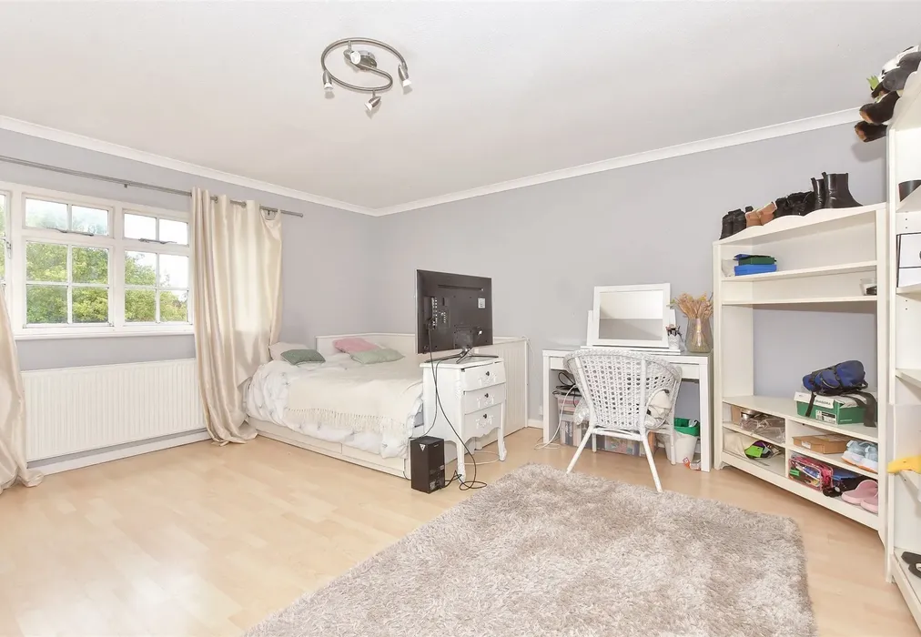 Bedroom 2 - Dargate Road, Yorkletts, Whitstable, Kent - Wards of Kent