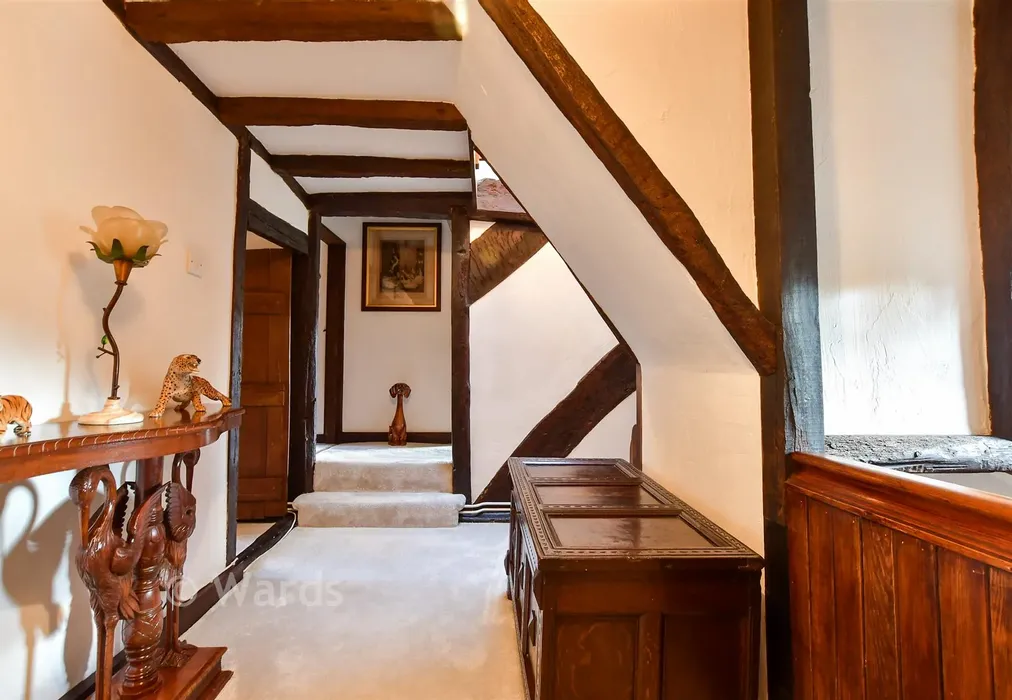 Landing - Romney Road, Willesborough, Ashford, Kent - Wards of Kent