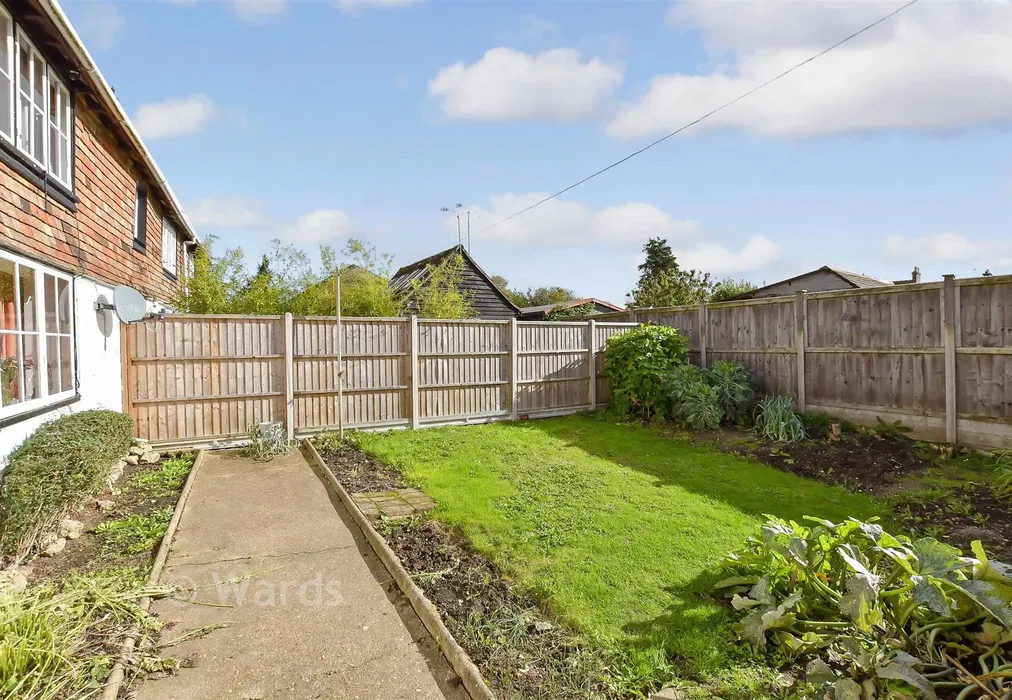 Rear Garden - Romney Road, Willesborough, Ashford, Kent - Wards of Kent
