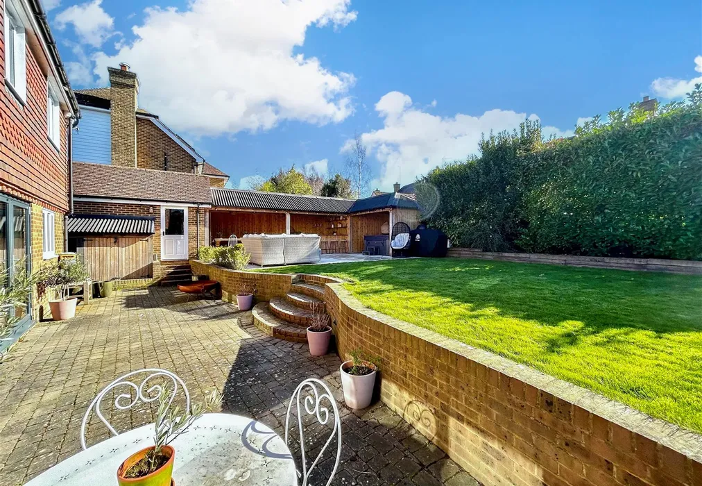 Rear Garden - Auger Close, Hartlip, Sittingbourne, Kent - Wards of Kent