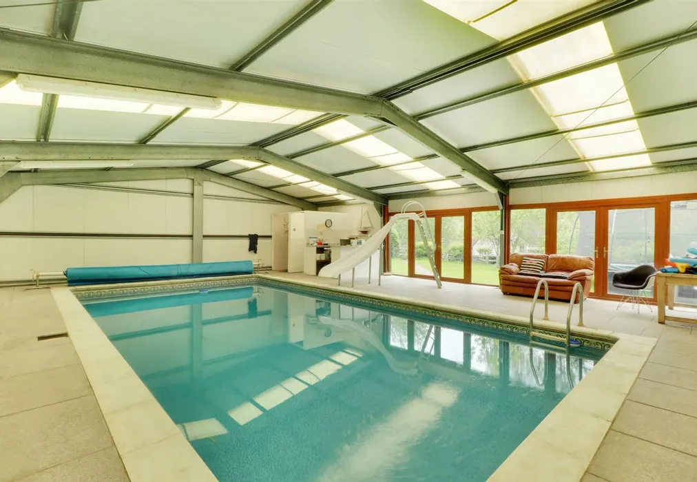 Pool Area - Fairmans Lane, Brenchley, Tonbridge, Kent - Wards of Kent