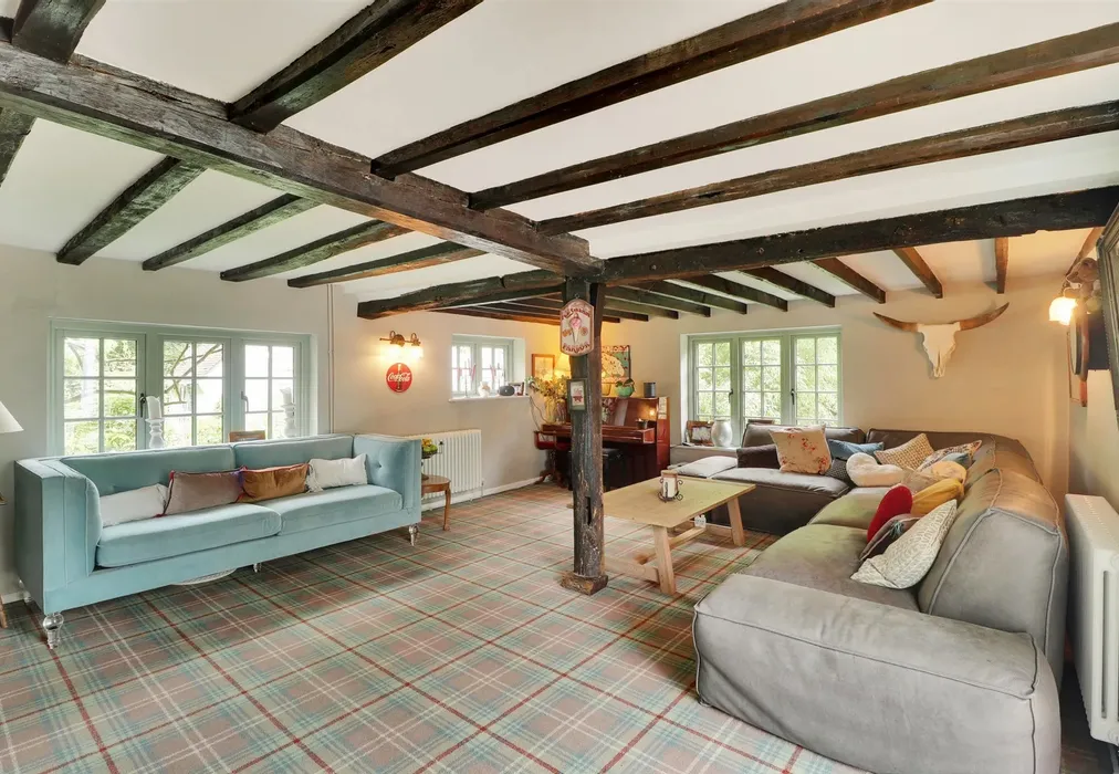 Living Room - Fairmans Lane, Brenchley, Tonbridge, Kent - Wards of Kent
