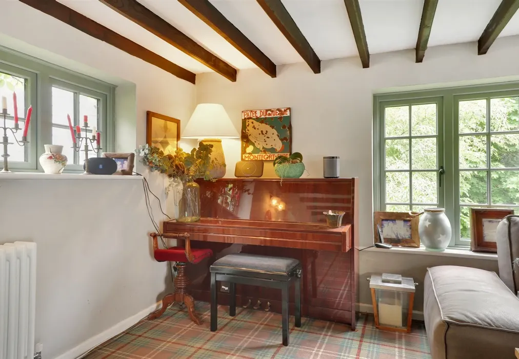 Internal Lifestyle - Fairmans Lane, Brenchley, Tonbridge, Kent - Wards of Kent