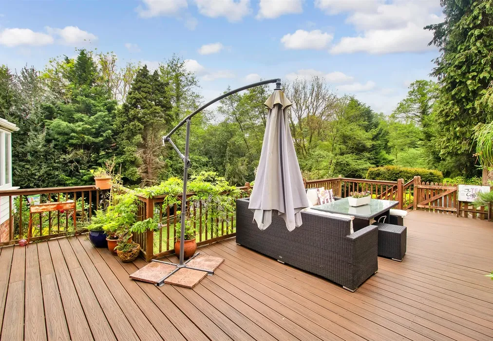 Patio/Decking - Fairmans Lane, Brenchley, Tonbridge, Kent - Wards of Kent