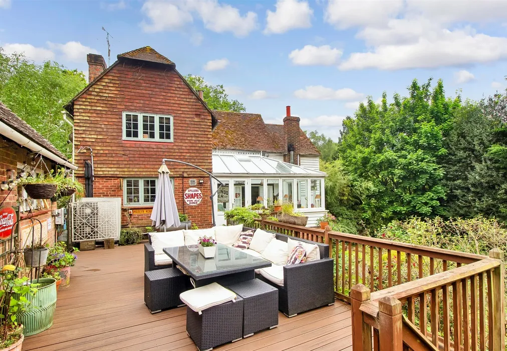 Patio/Decking - Fairmans Lane, Brenchley, Tonbridge, Kent - Wards of Kent