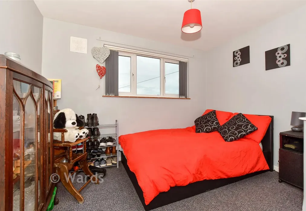 Bedroom 2 - St. David's Avenue, Aycliffe, Dover, Kent - Wards of Kent