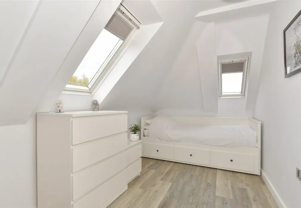 Bedroom 2 - Hawley Road, Dartford, Kent - Wards of Kent