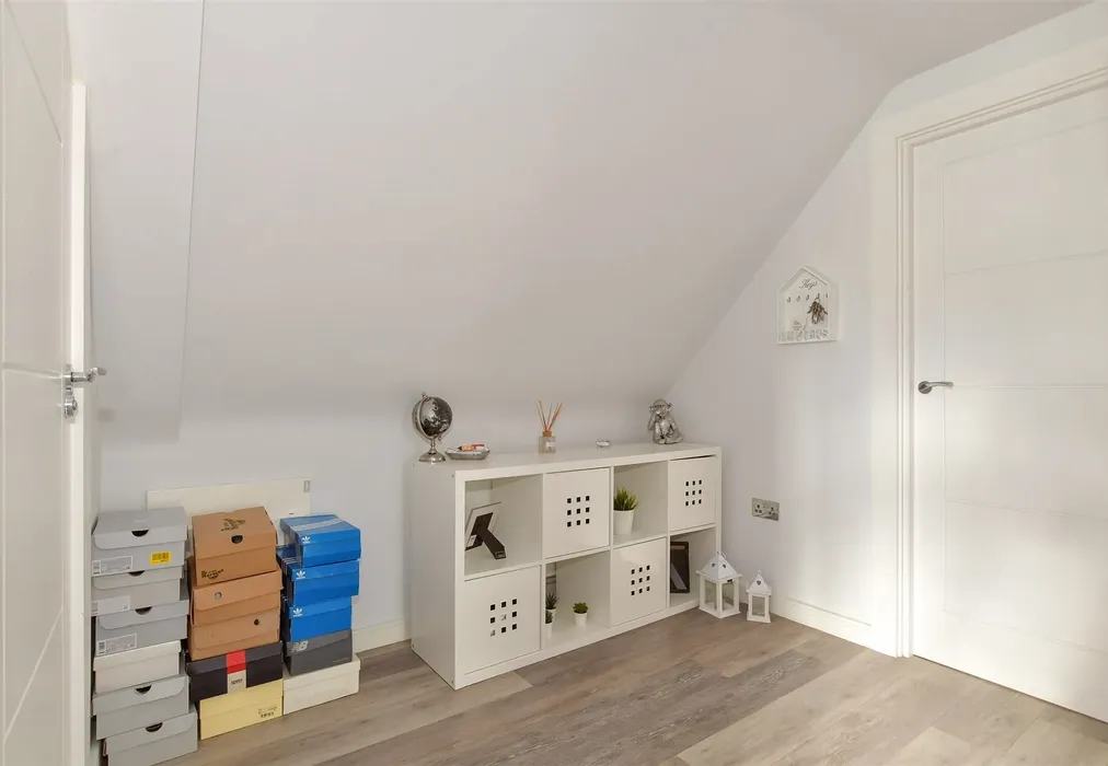 Hallway - Hawley Road, Dartford, Kent - Wards of Kent