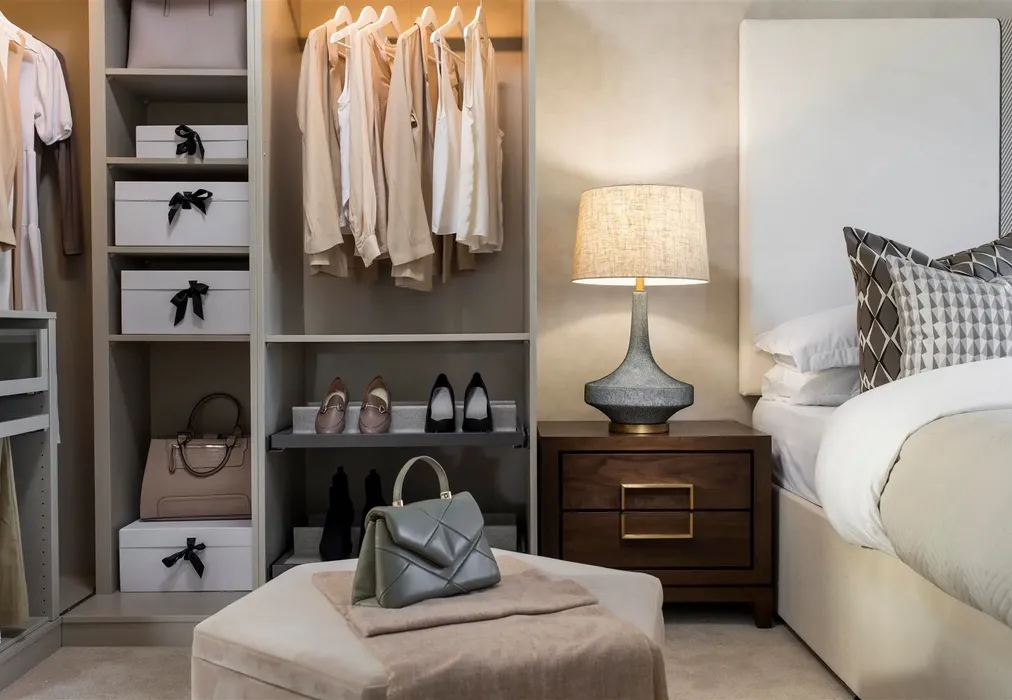 Lifestyle Bedroom 1 - Chestnut Grove, Sittingbourne, Kent - Wards of Kent