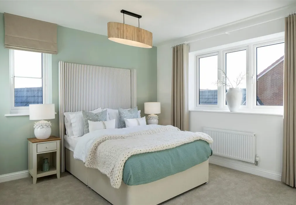 Bedroom 2 - Chestnut Grove, Sittingbourne, Kent - Wards of Kent