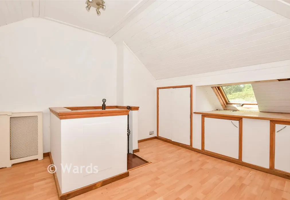 Loft Room - Hever Avenue, West Kingsdown, Sevenoaks, Kent - Wards of Kent