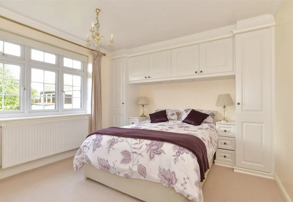 Bedroom - Hever Road, West Kingsdown, Sevenoaks, Kent - Wards of Kent