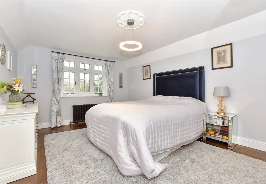Bedroom 2 - Gore Lane, Eastry, Sandwich, Kent - Wards of Kent