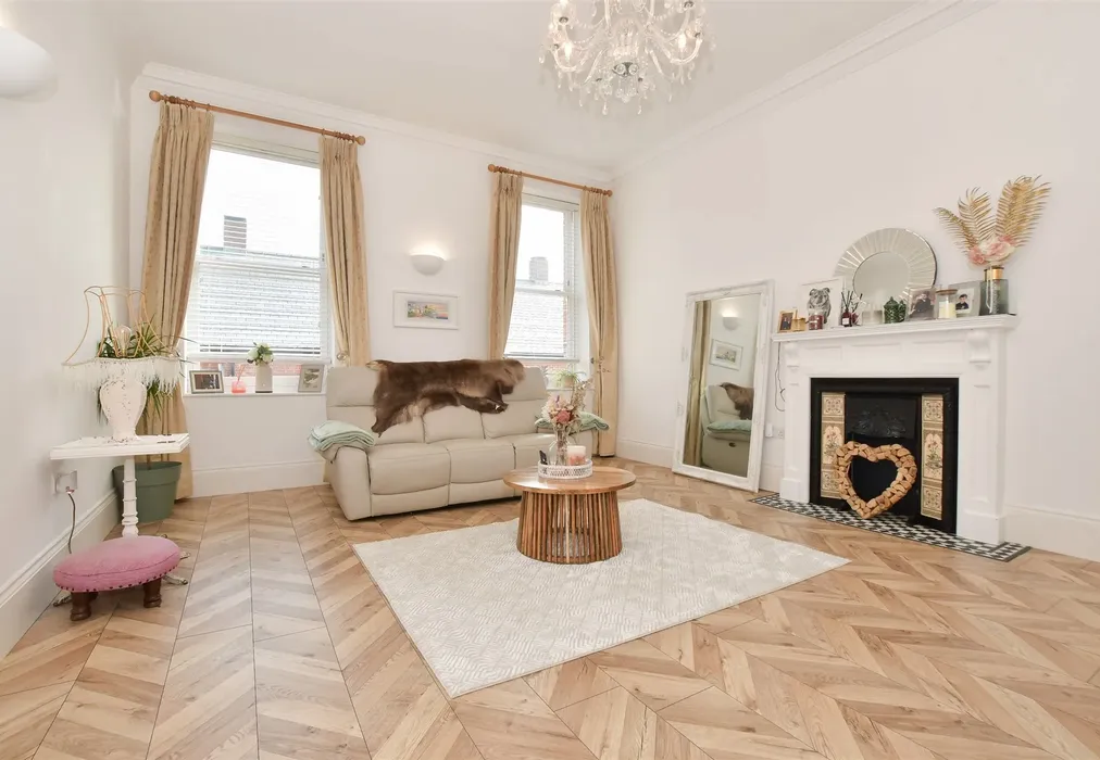 Lounge - Whitecroft Park, Newport, Isle of Wight - Wards of Kent