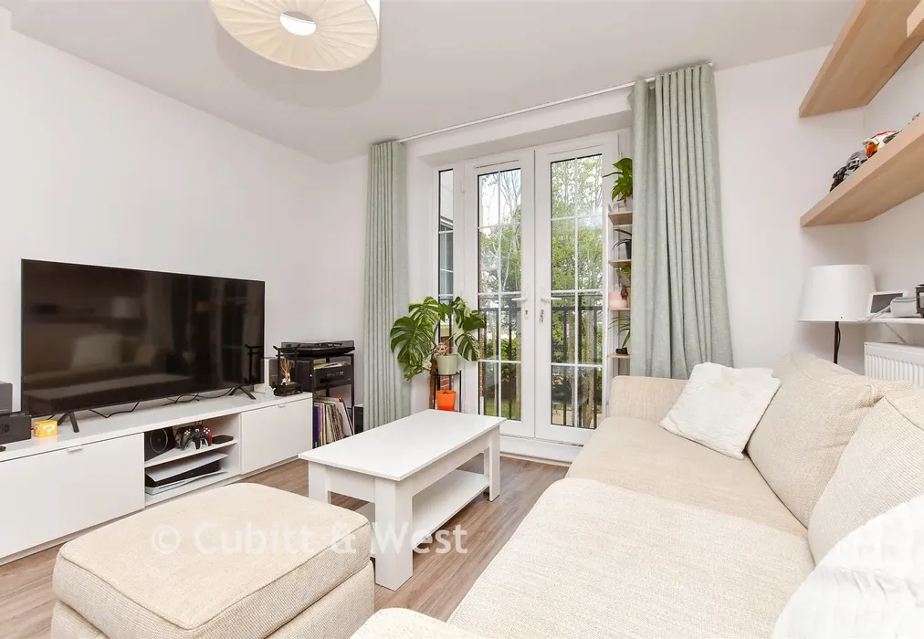Kitchen / Living / Dining Room - Purley Hill, Purley, Surrey - Wards of Kent
