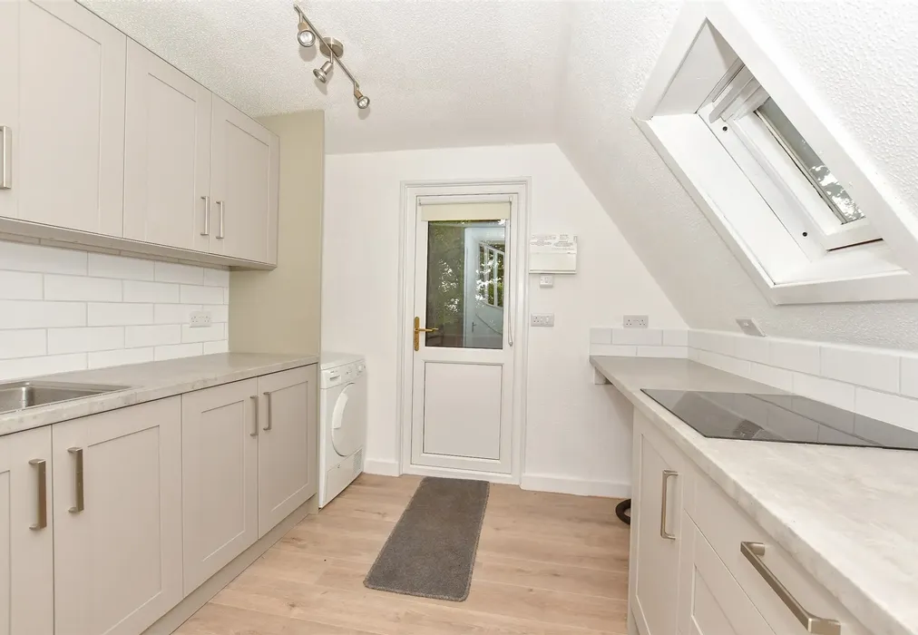 Kitchen - Upper Street, Kingsdown, Deal, Kent - Wards of Kent