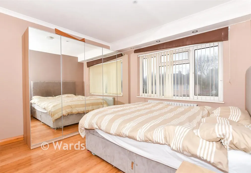 Bedroom 1 - Middlesex Road, Maidstone, Kent - Wards of Kent