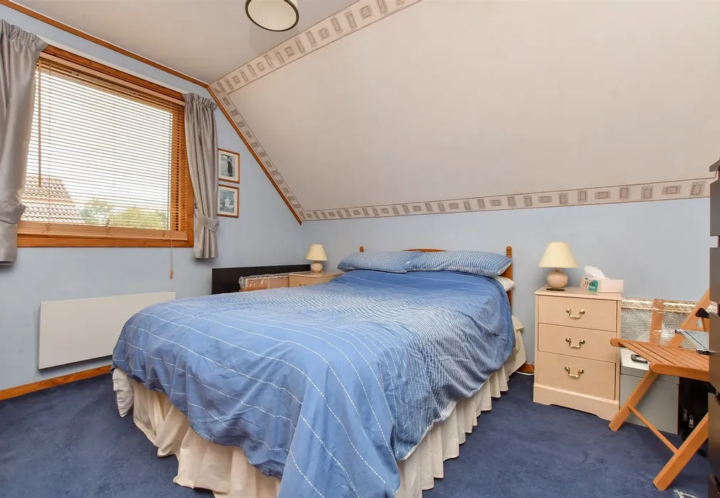 Bedroom 2 - Whyteleafe Road, Caterham, Surrey - Wards of Kent